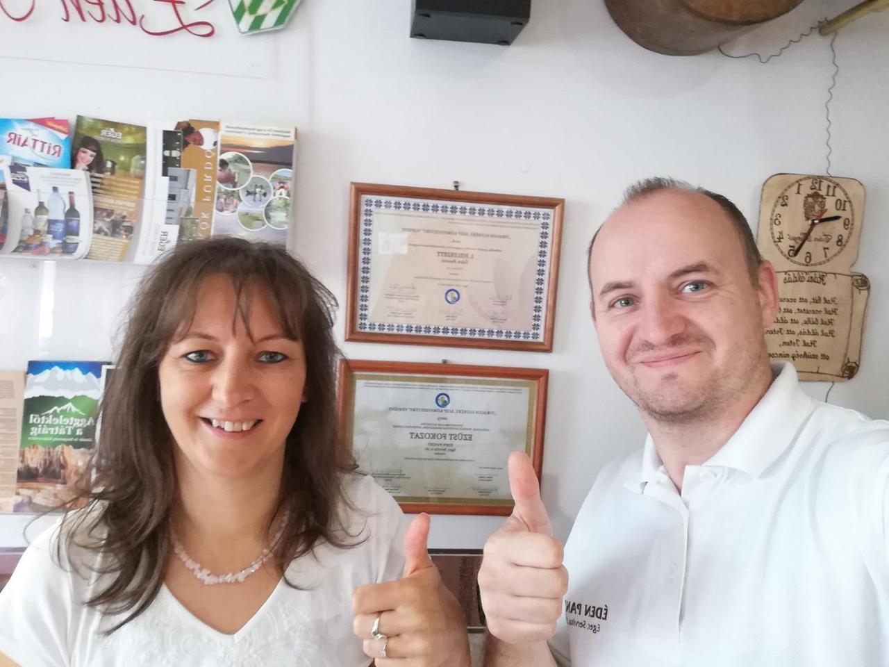 Eden Panzio Bed & Breakfast Егер Екстериор снимка